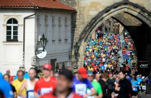 MARATONA DI PRAGA | 42K,Staffetta 2015